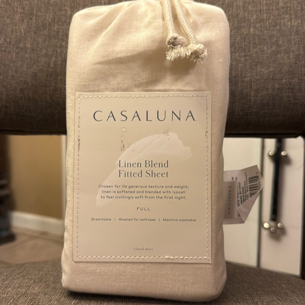 Casaluna linen blend fitted sheet full